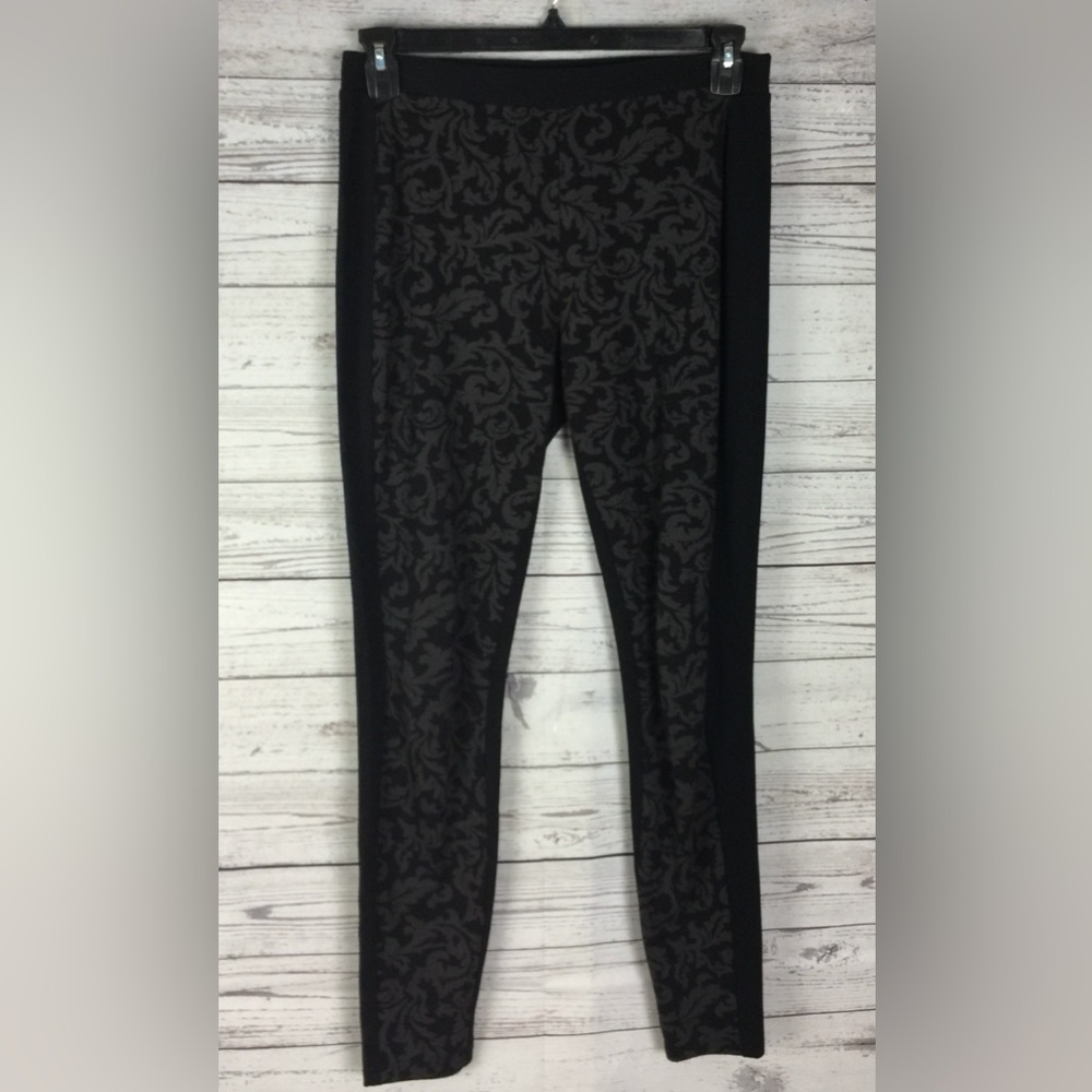 Chico's Women's Black Regal Damask Pieced Ultimate Fit Ponte Legging